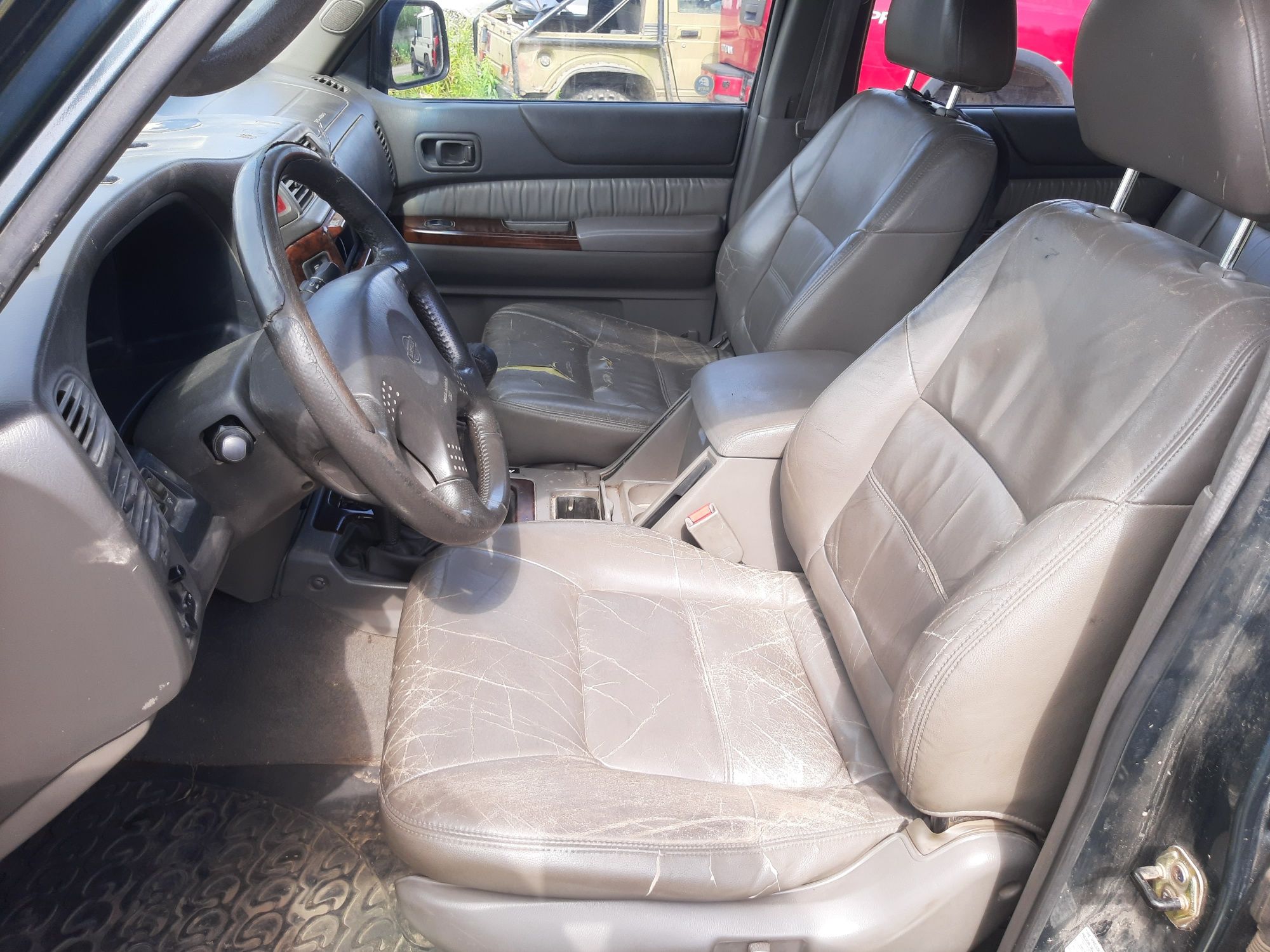 Nissan Patrol y61 3.0d Manual max doposażony  2x blokada  Lift Winda