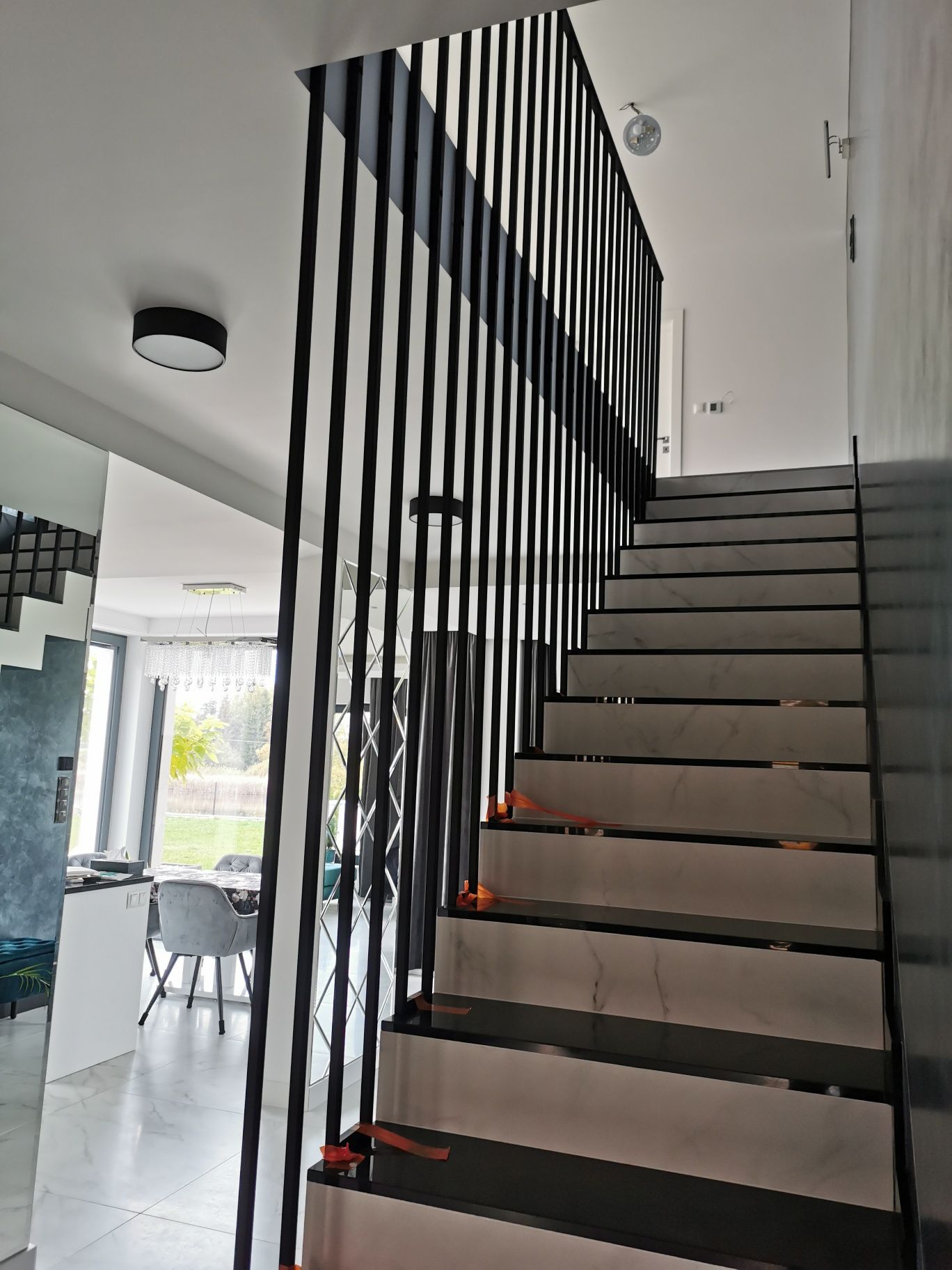 Schody.Balustrady wewnętrzne i zewnętrzne.Schody metalowe