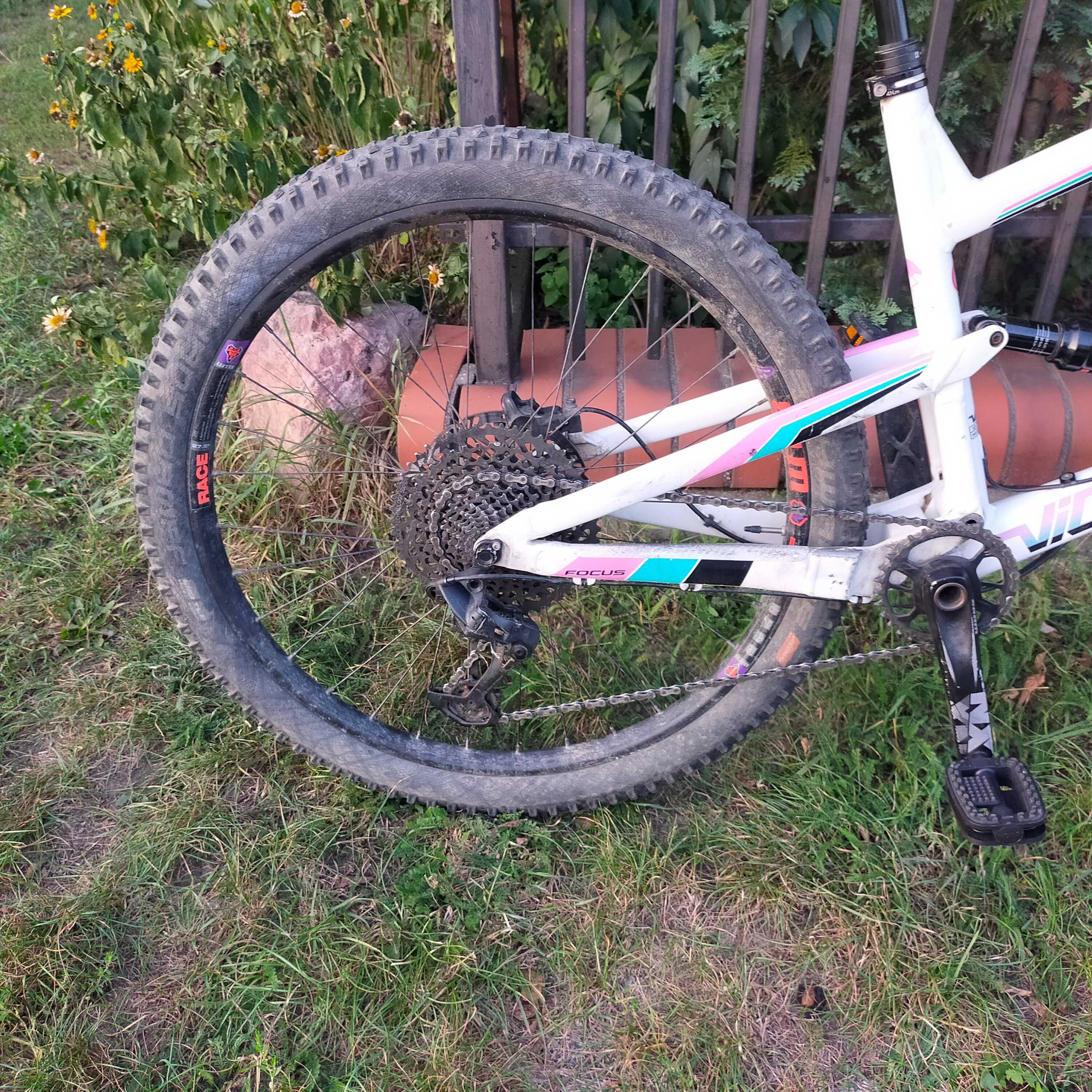Focus Vice Pro 27,5" M/L Trail Enduro XC Magura Canyon Marin Trek Full