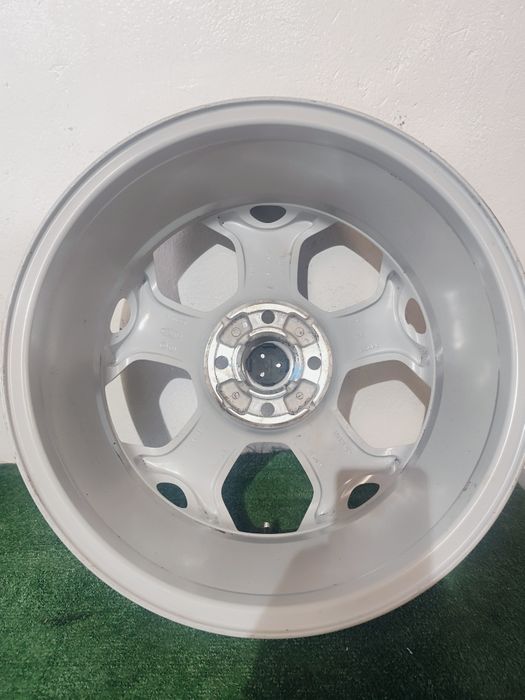 Felgi aluminiowe Ford OE B-Max Fiesta 4x108 17" 7J et 40 stan BDB