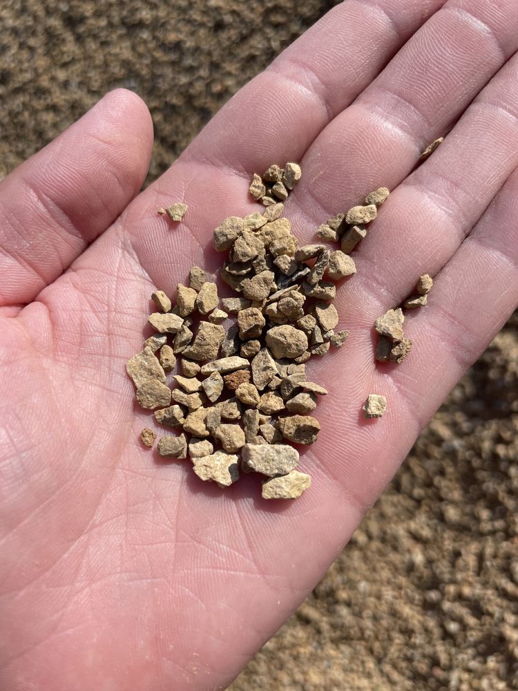 Grys Żółty 2-8 mm Kamień Naturalny Płyty Ażurowe Żwir Kruszywo Ozdobne