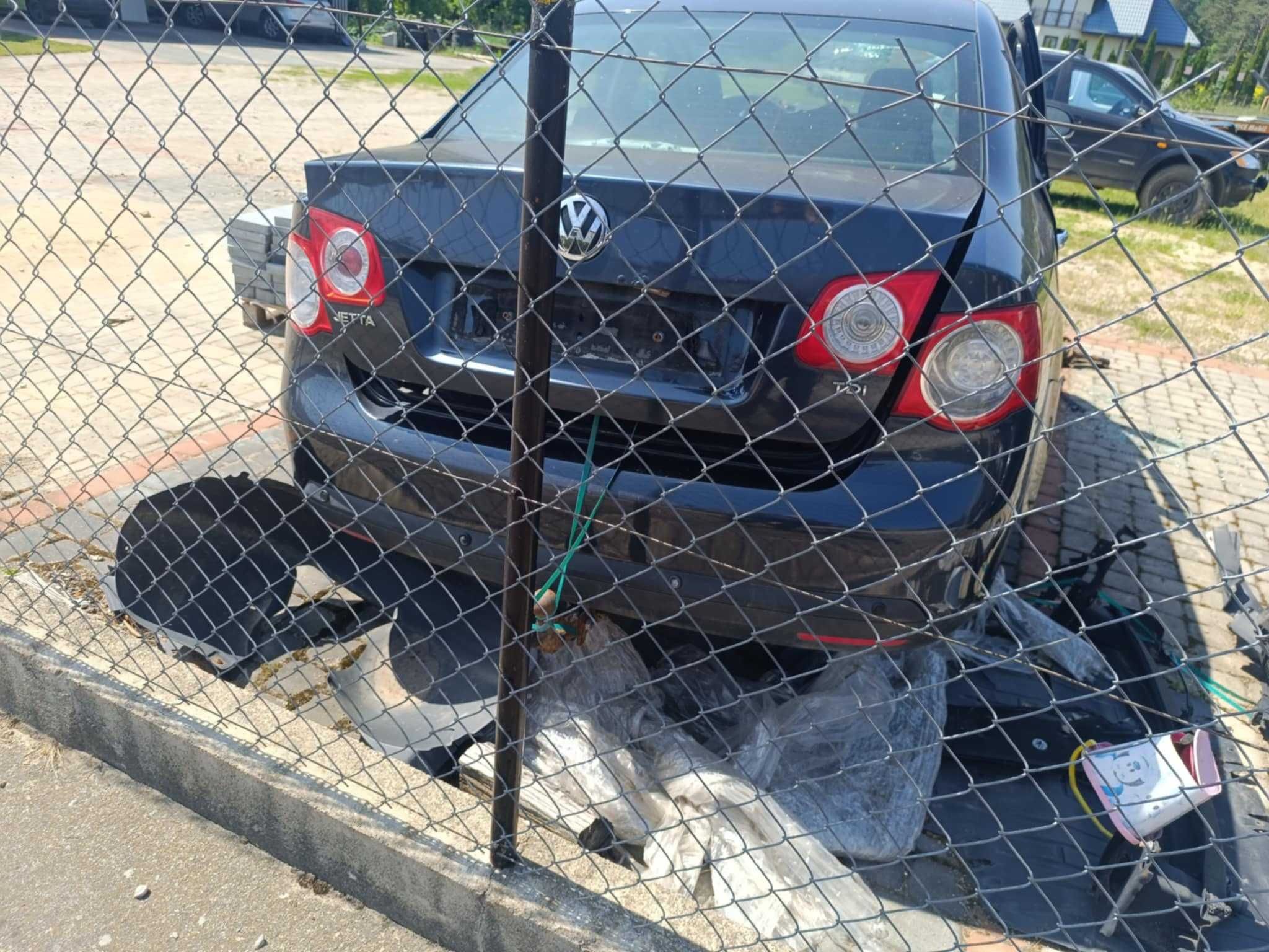 Drzwi tylne/przednie,klapa,lampy tył VW Jetta 2007r LC5F