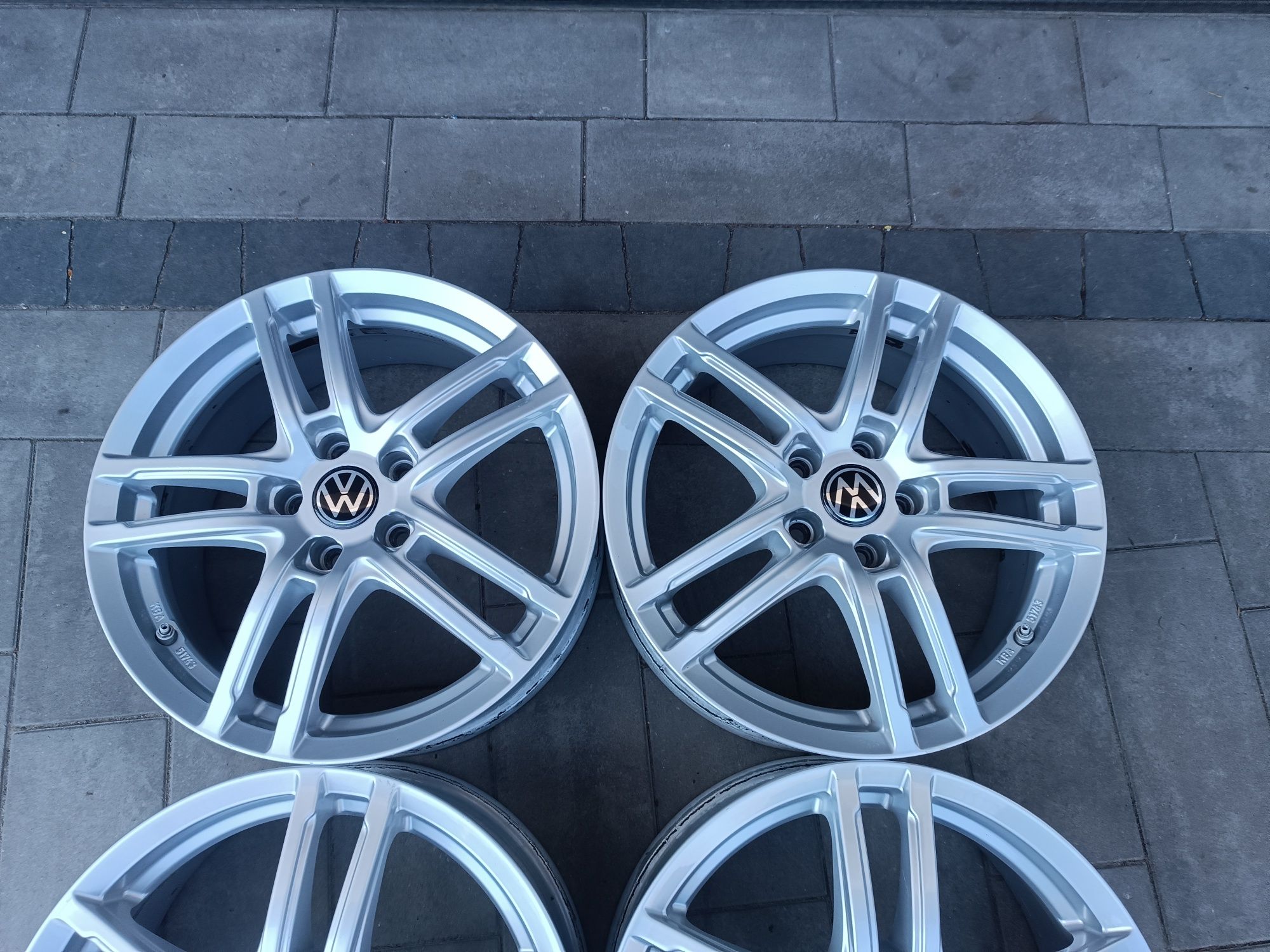17 Alufelgi 5x112 VW  Passat ,Tiguan, Audi A4 A5 BMW 3 G20