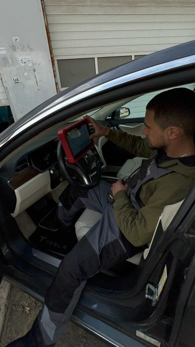 АвтоелектрикВиїздАвтоелектрикаКондиціонериПромивка пічки радіатора