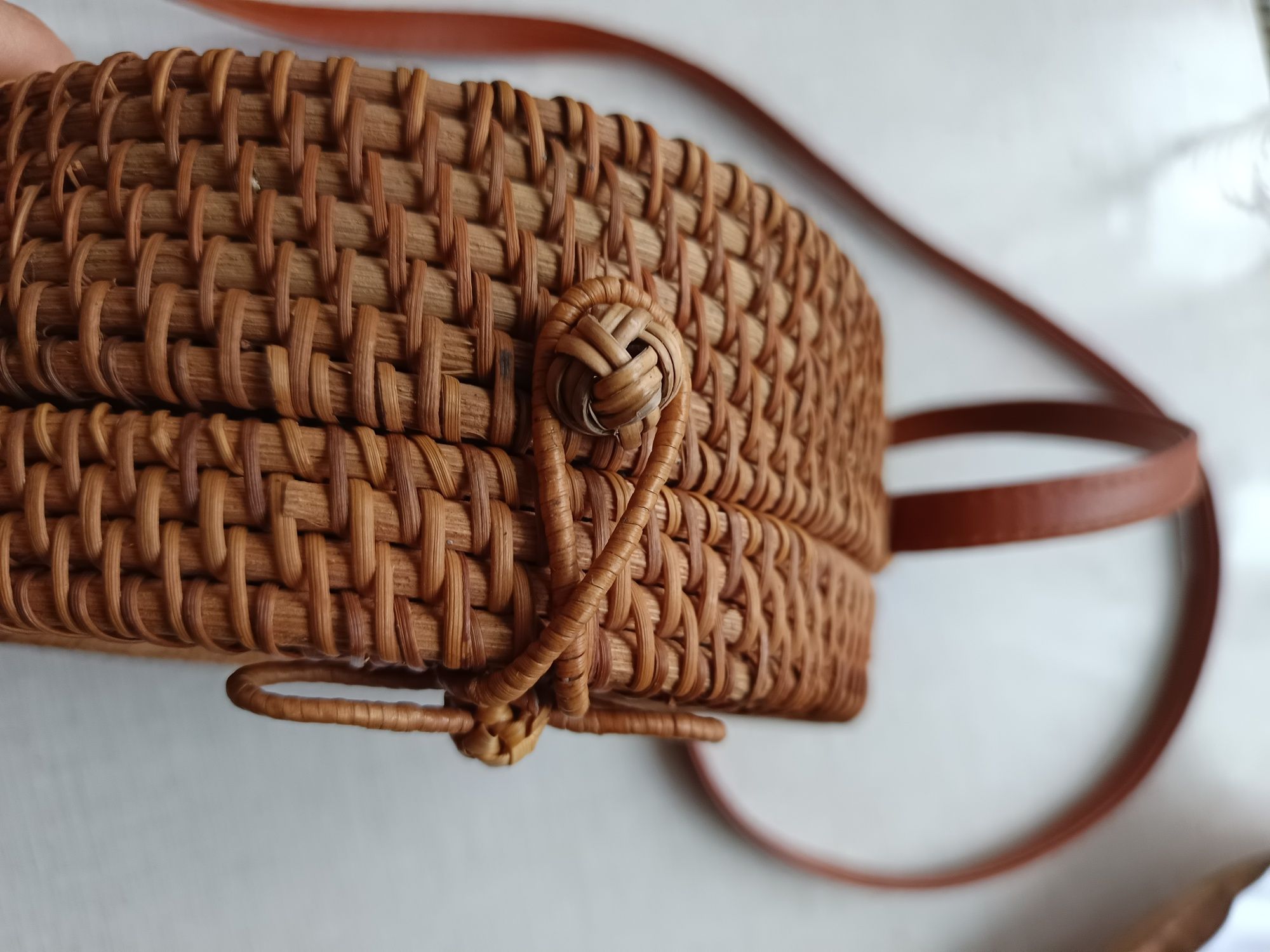 Torebka okrągła wiklinowa boho handmade Bali