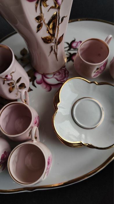 Каковий сервіз « Троянда» фафор СРСР , Коростень