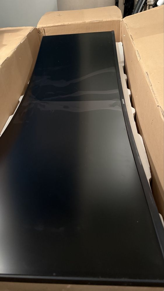 Monitor Samsung 43” C43J890DKUX 32:10 USB-C KVM