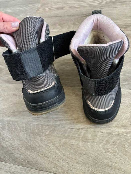 Зимние ботинки на девочку 19.6 стелька