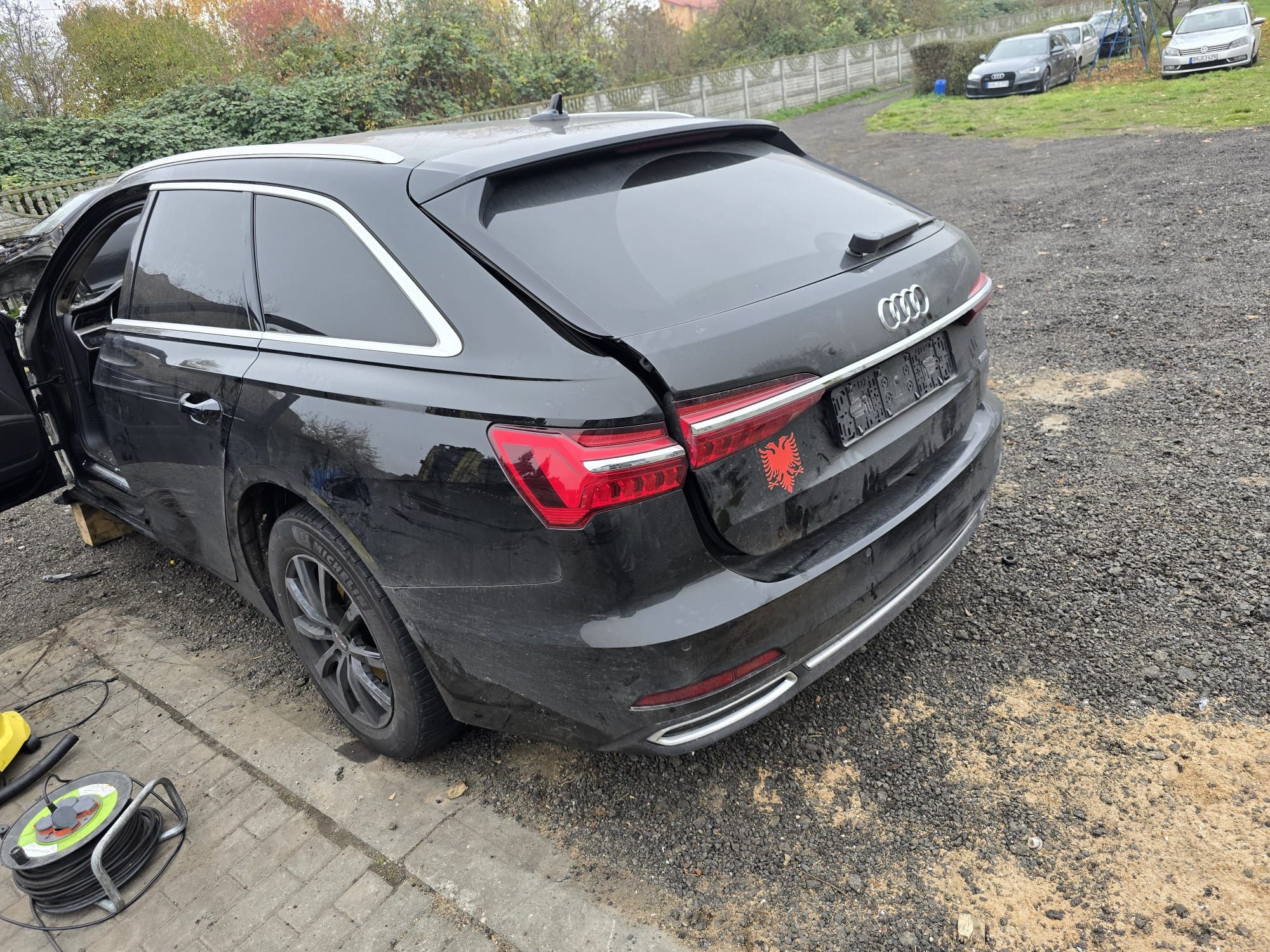 Tył pas tylny klapa dupa z dachem audi a6 c8