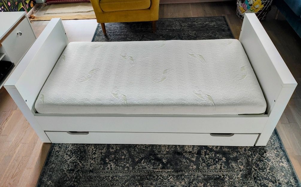 Łóżko dziecięce VOX Milk 70 x 140