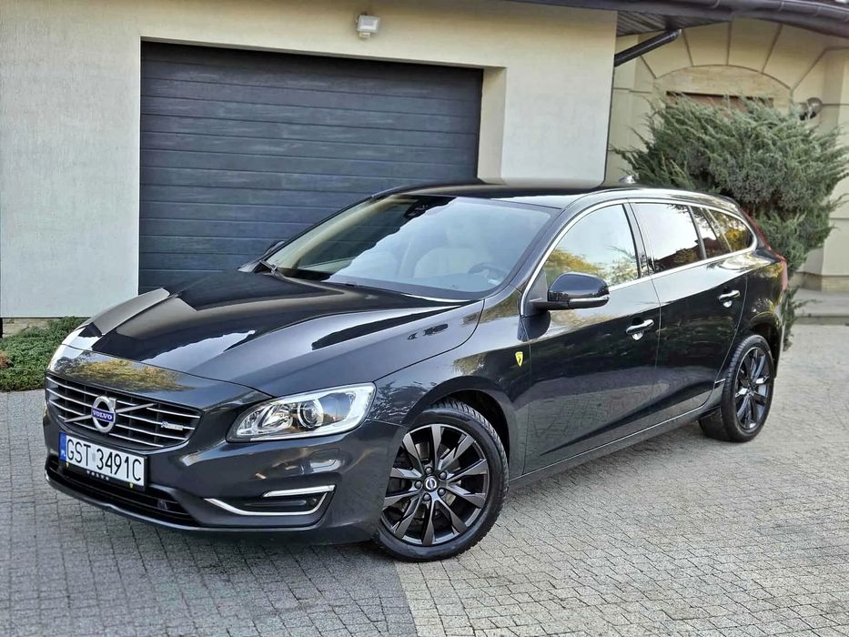 Volvo V60 Navi / Virtual / Xenon / Jasne Skóry / Oryginalny lakier / FV23 Piękny
