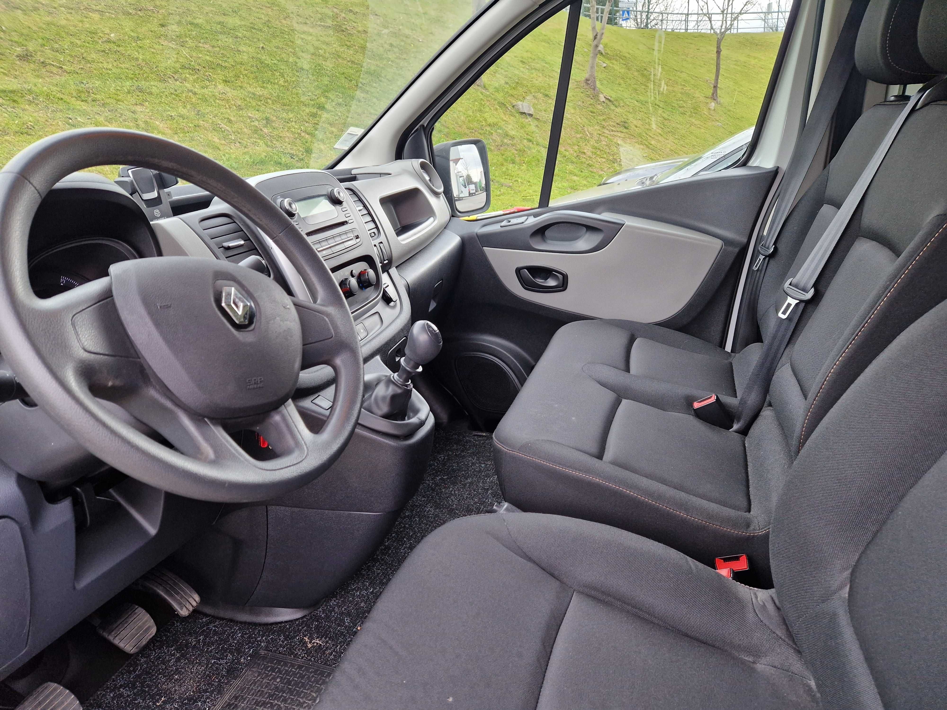 Renault Trafic Longa 2018