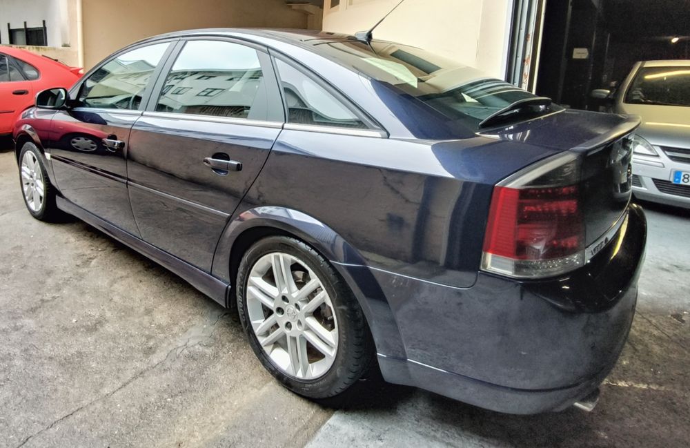 Opel Vectra 1.9 GTC Plus 150cv apenas 200 mil kms