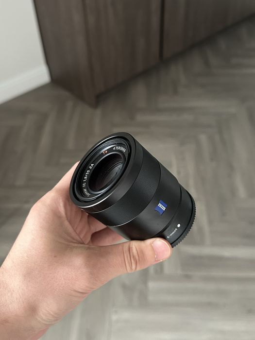 Объектив Sony 55mm 1.8 Zeiss