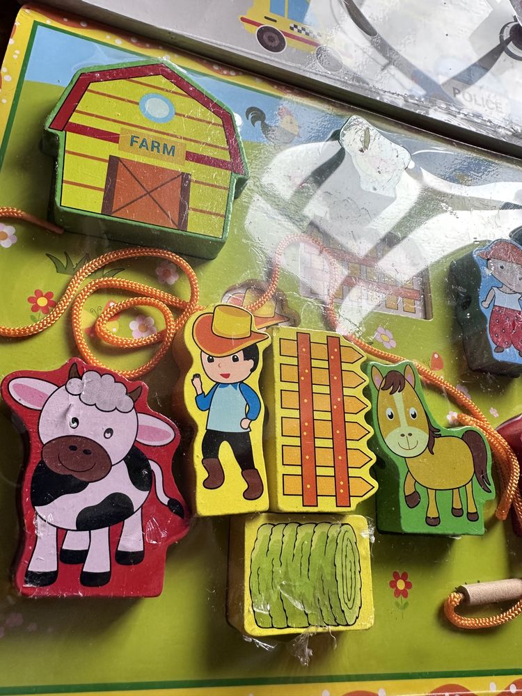 Дитячі розвиваючі ігри на деревʼяних дошках пальчиковий лабіринт ферма