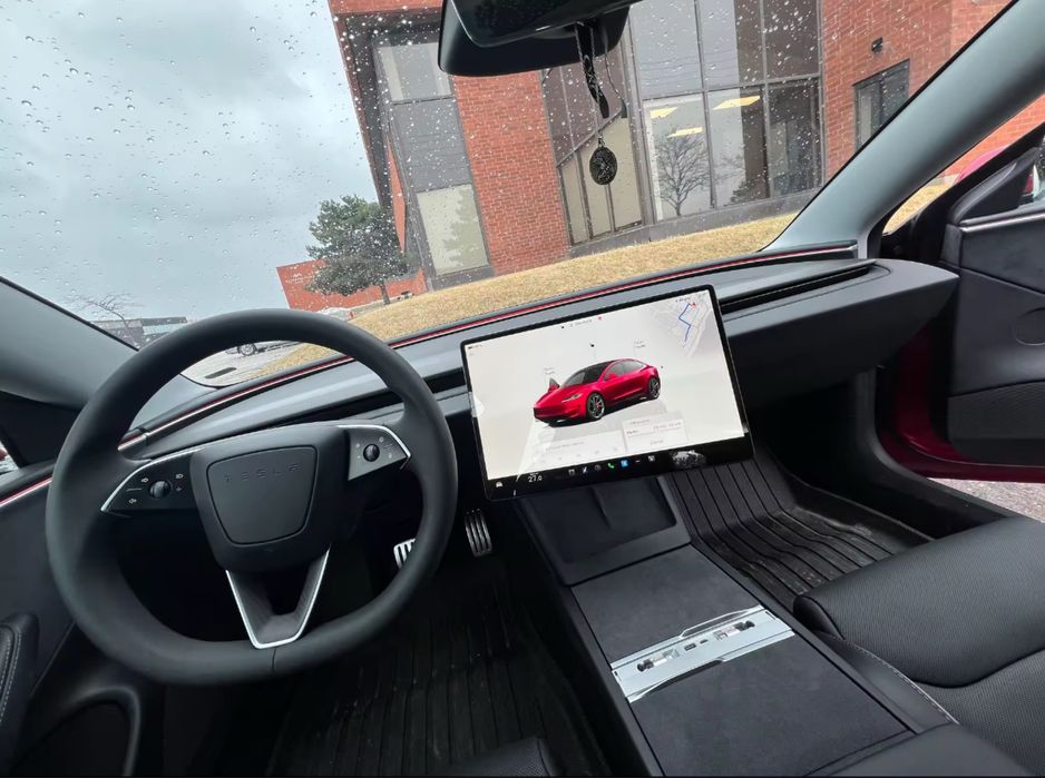 Поворотний кронштейн Tesla екарну Model 3 / Model Y тесла