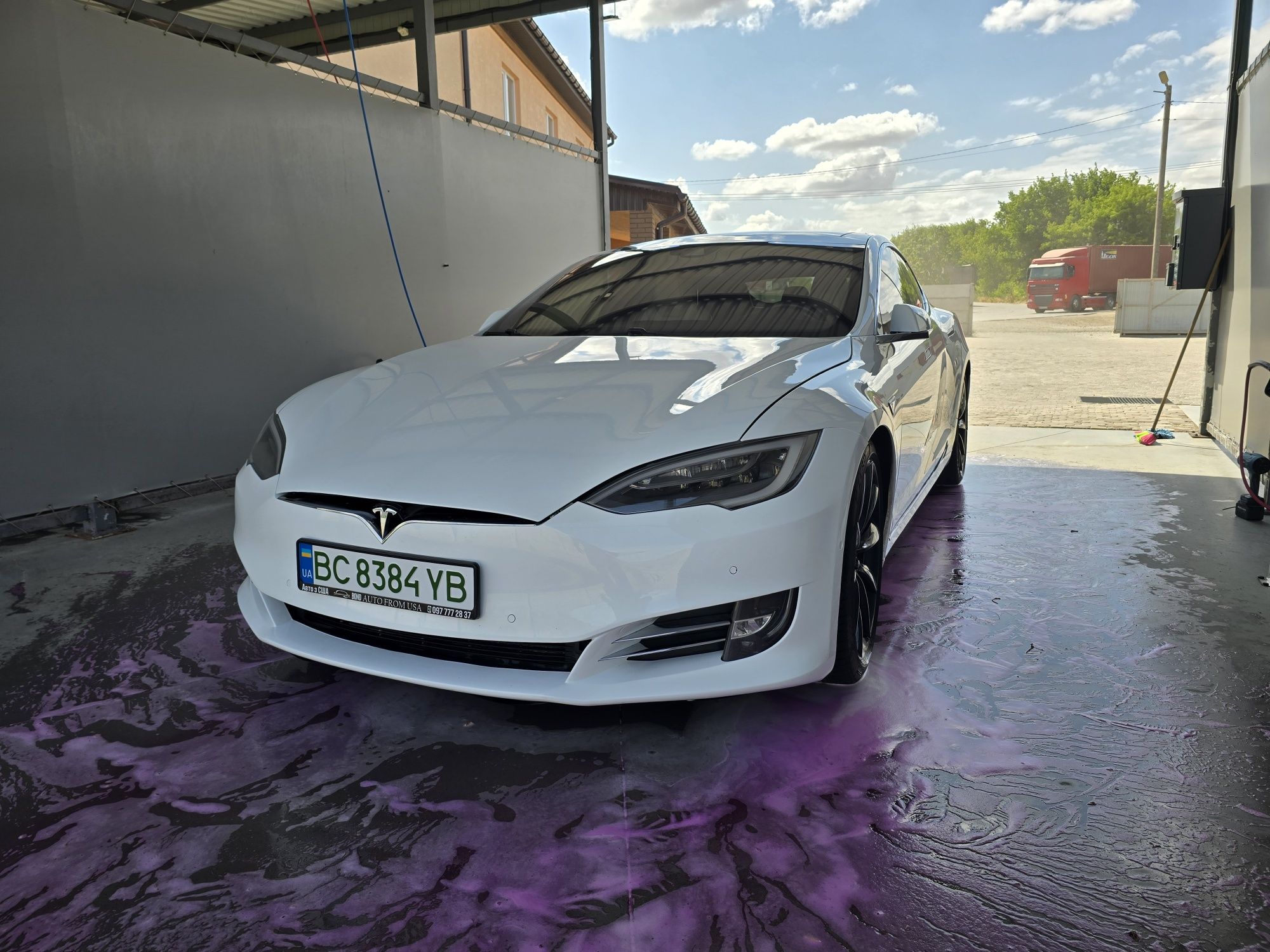 Сдам в аренду Tesla model s 75d 1200 грн в сутки
