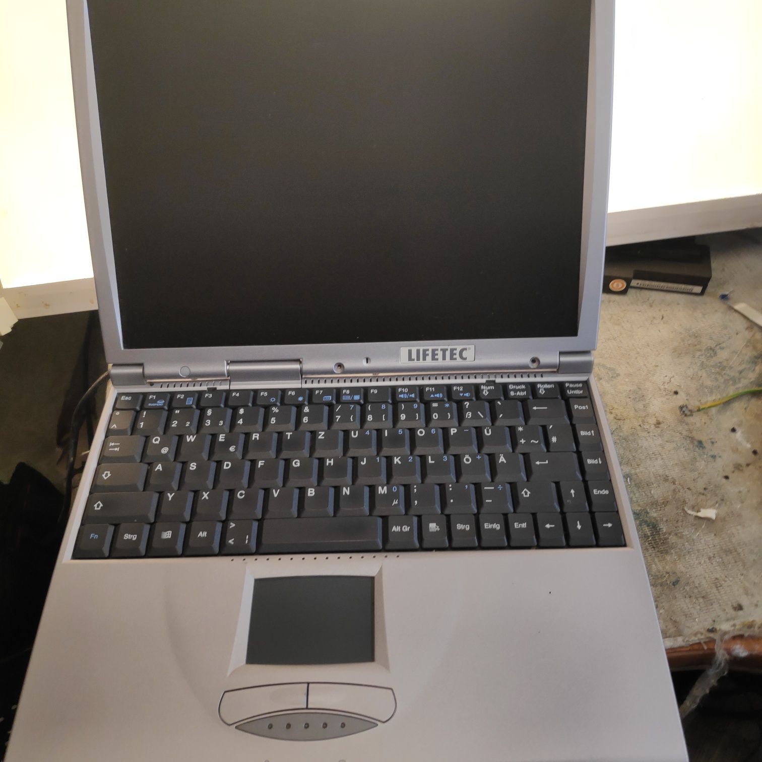 Lifetec lt9399 (asutek) zabytek