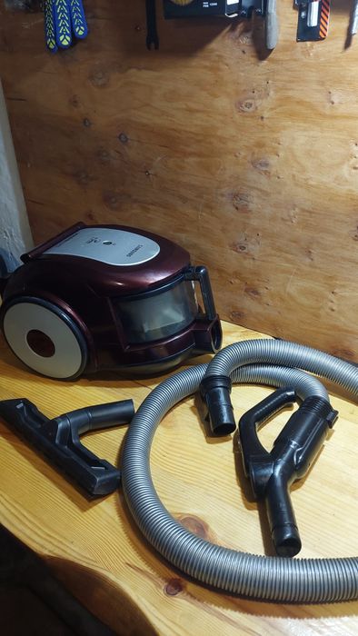 Пилосос Samsung 2000w (колбовий)