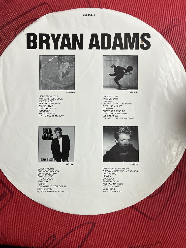 Bryan Adams 4 discos de vinil  em  caixa de lata