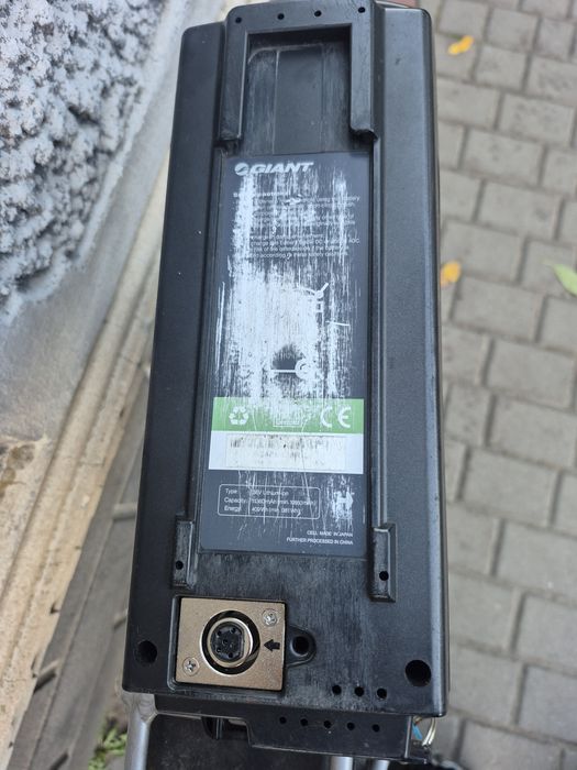 Електровелосипед Giant