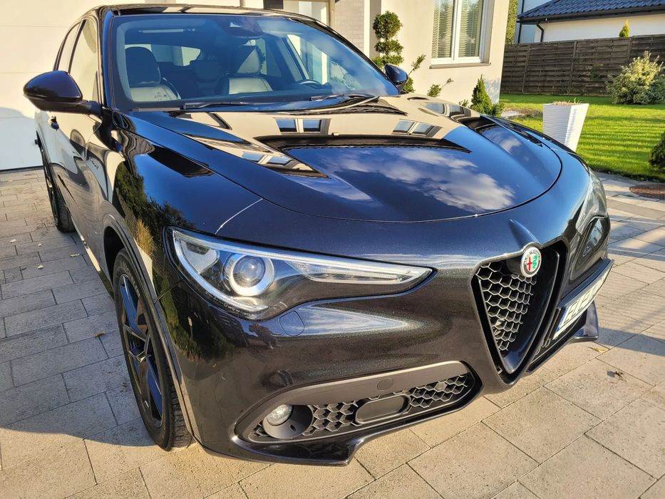 Alfa Romeo Stelvio Veloce Q4, Salon Polska, Bezwypadkowy, Faktura VAT 23%