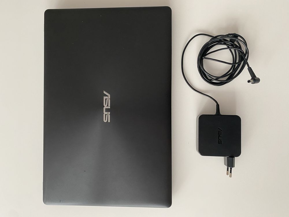 Laptop Asus K550L 15,6” i3/4GB/500GB