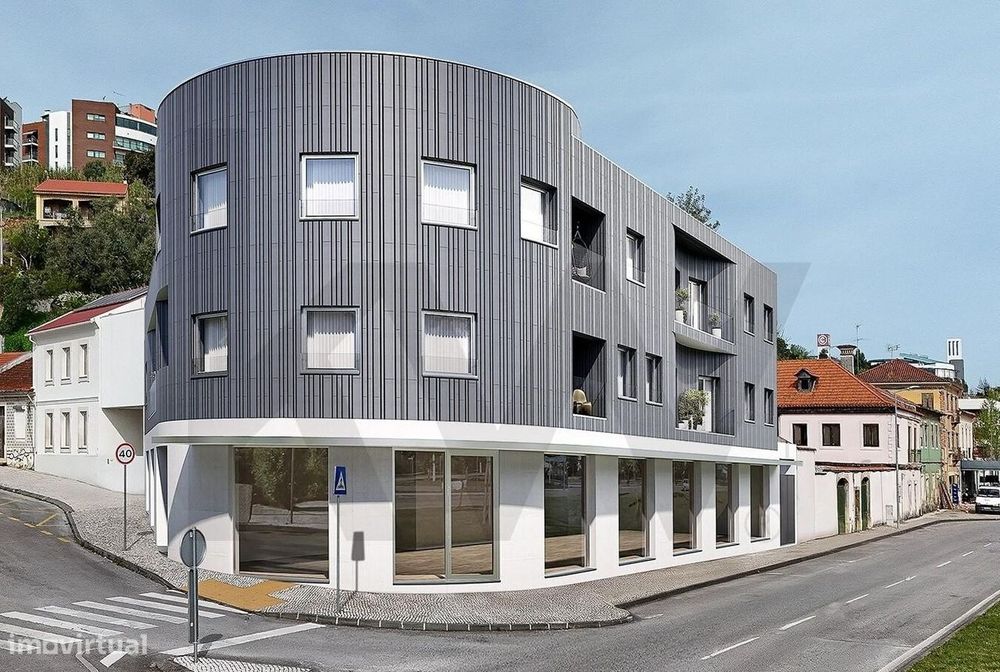 Apartamento T2 no Edificio Voluta na Rua Guarda Coimbra