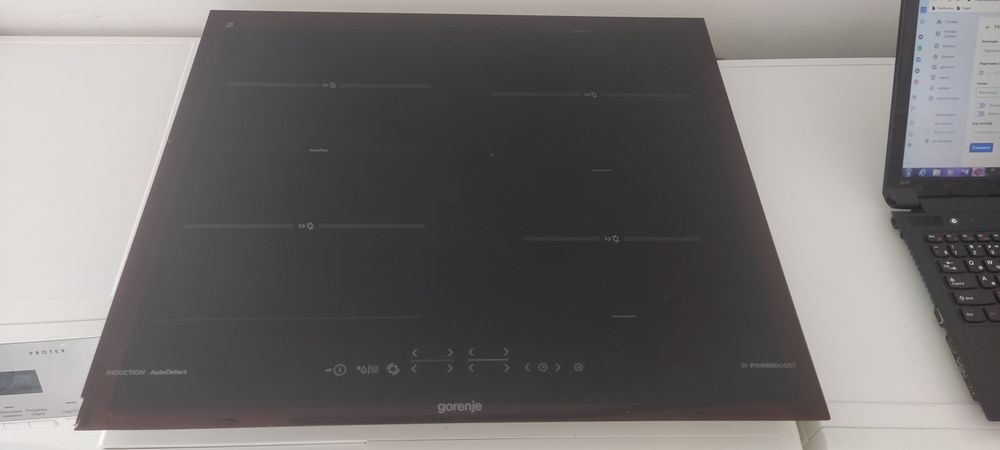 Пральна машина  Samsung WW90TA047AE1