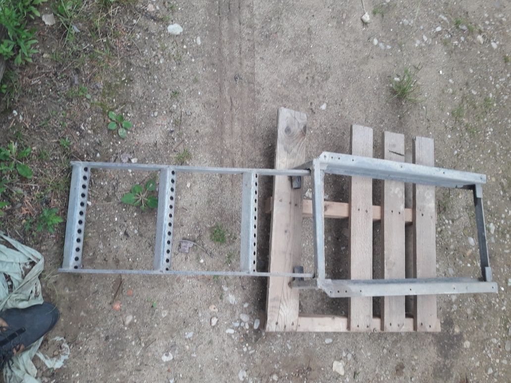 Drabinka pod podłogę 3 stopnie składana schodek stopień