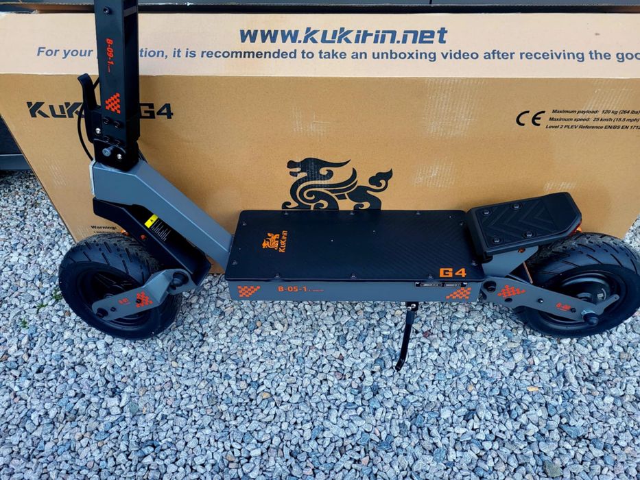 NOWA hulajnoga elektryczna  KuKirin G4 2025 /70 KM/H