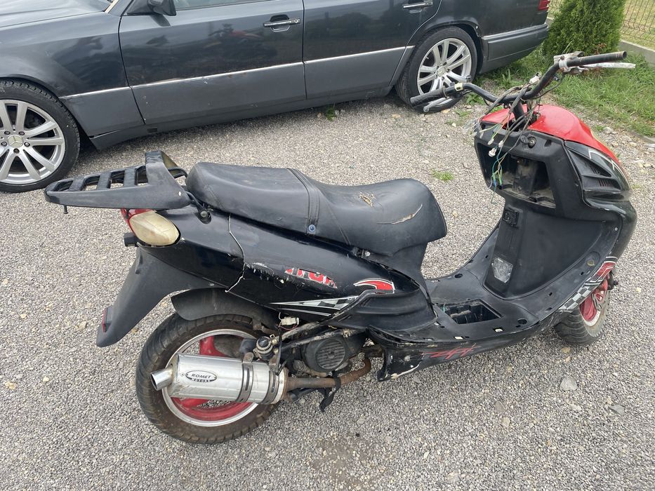 skuter na czesci zipp quantum 50 4t
