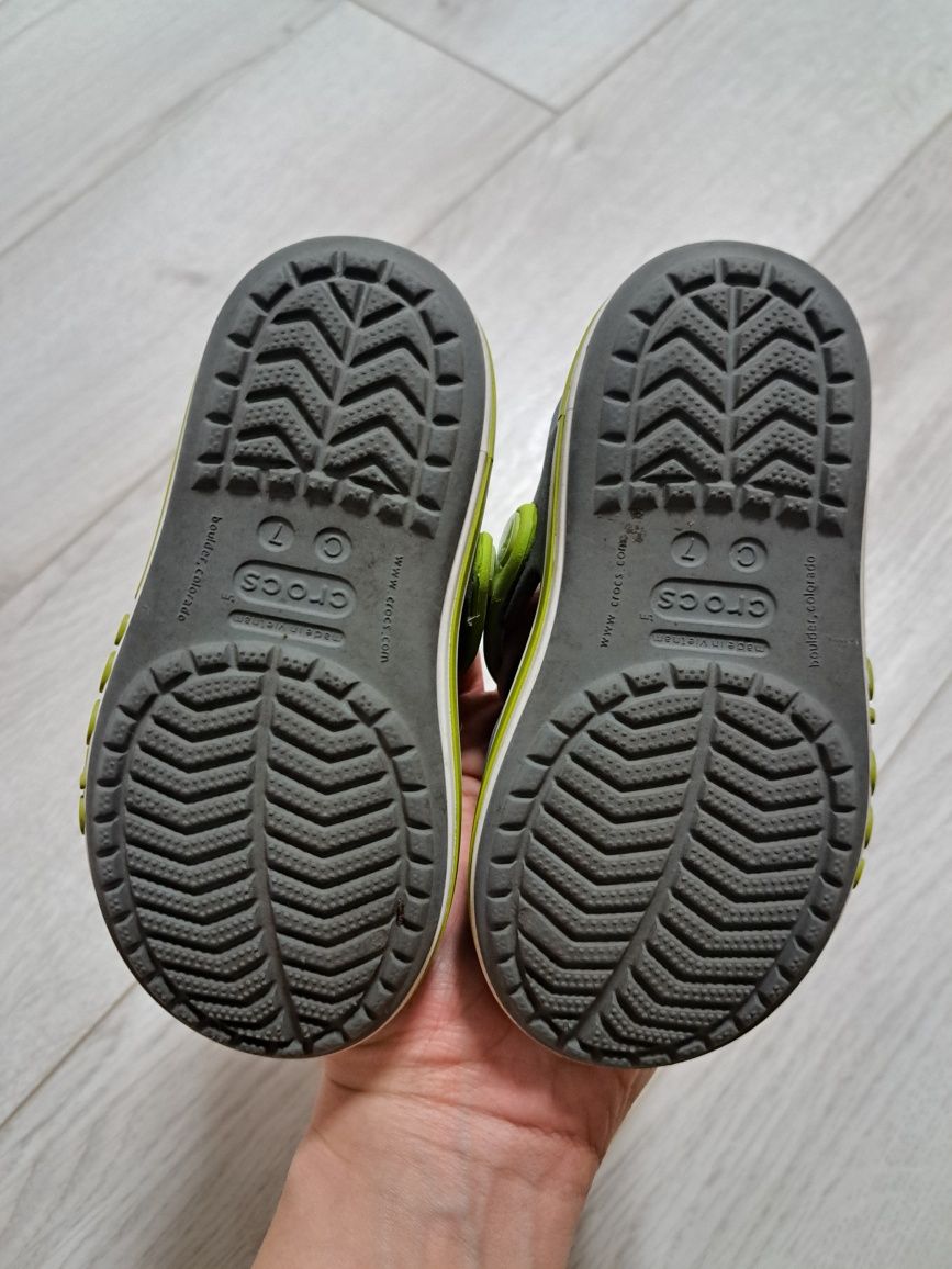 Sandałki sandały crocs c7 14cm