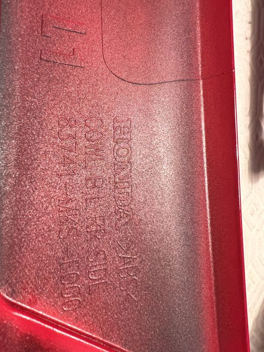 Honda Africa Twin 1100 - carenagens laterais