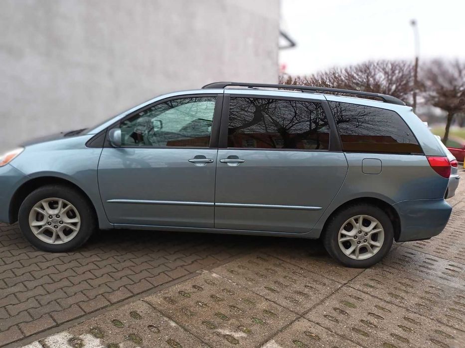 Toyota Sienna 3.3 kat. benzyna