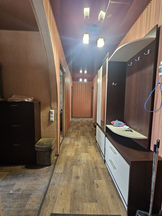 Сдам 3х ком квартиру Зубенко 25 м.Студенченская.L