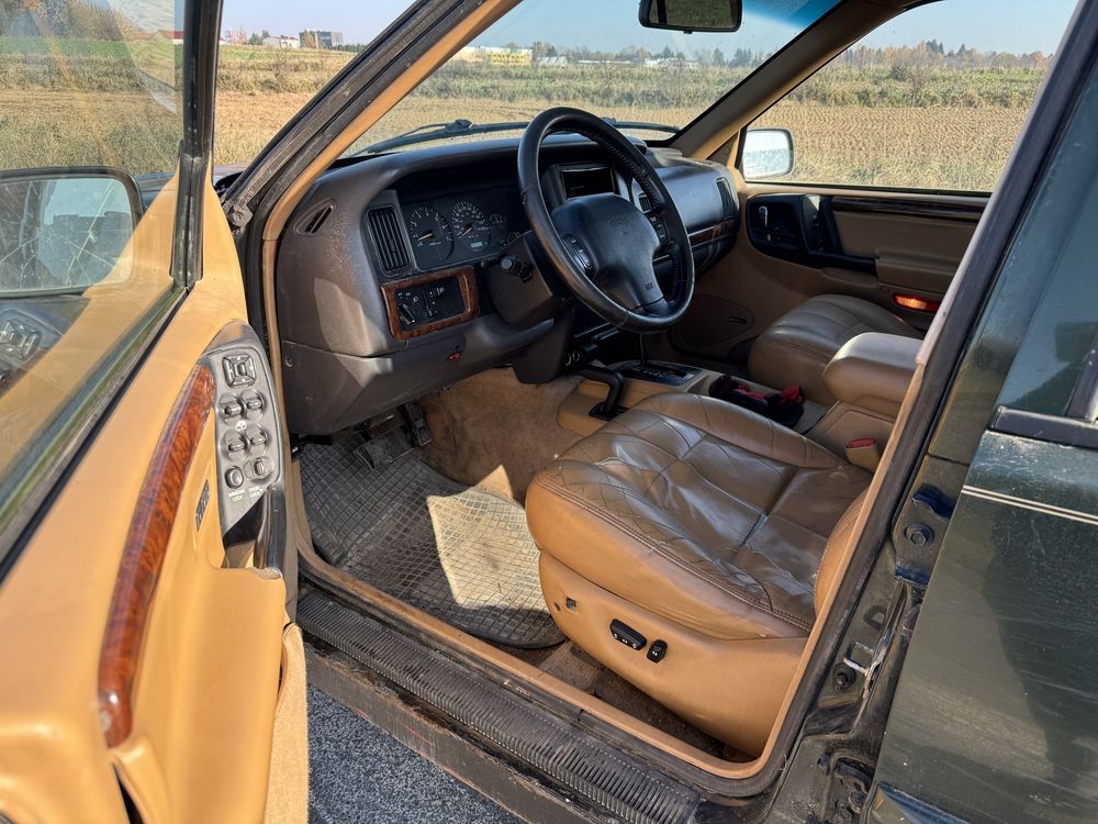 Jeep Grand Cherokee ZJ 5.2 V8 lift benzyna opony MT hak automat