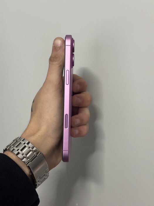 Вживаний Apple iPhone 16 Plus ( PINK ) 128GB