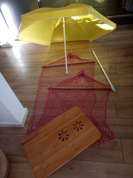 Hamak Plus stolik Plus parasol
