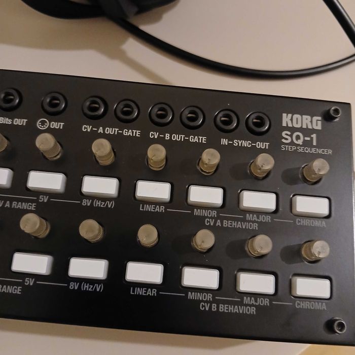 Sequenciador Korg SQ-1