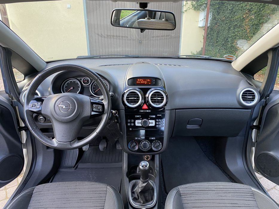 Opel Corsa 1.2 Cosmo Super Stan Skóra Klimatyzacja Alufelgi!