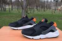 NIKE AIR HUARACHE кожа р.44 (идут на р.43)