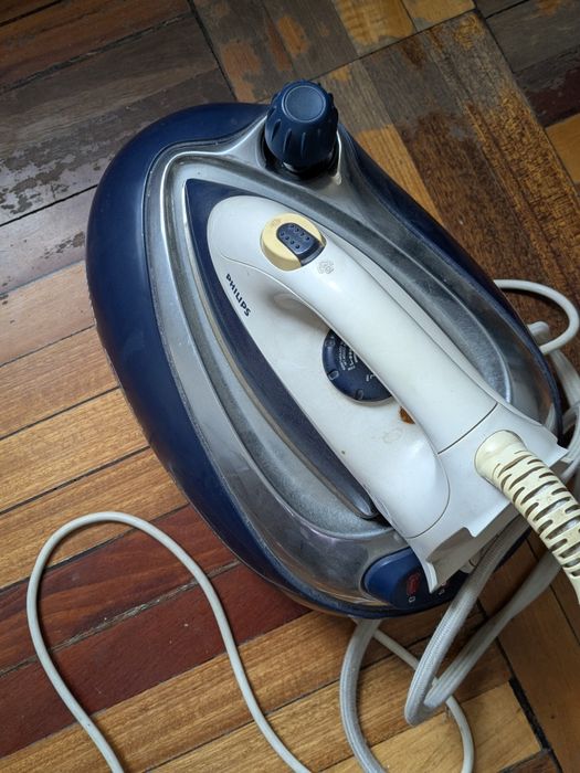 Парогенератор  утюг Filips Perfekt Care Ekspert