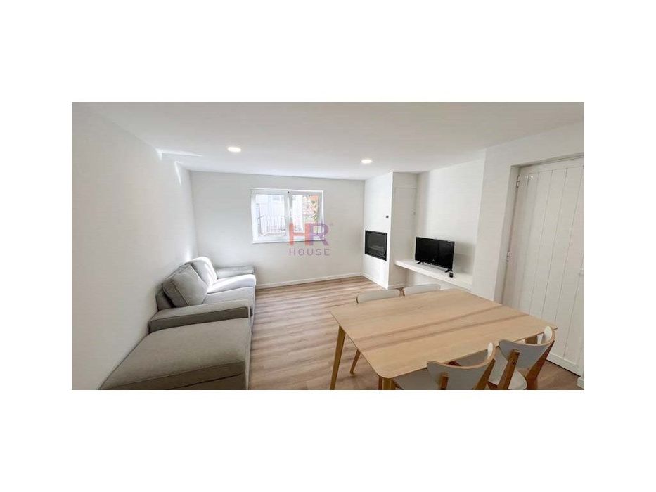 Arrenda-se T3 Completamente Remodelado
