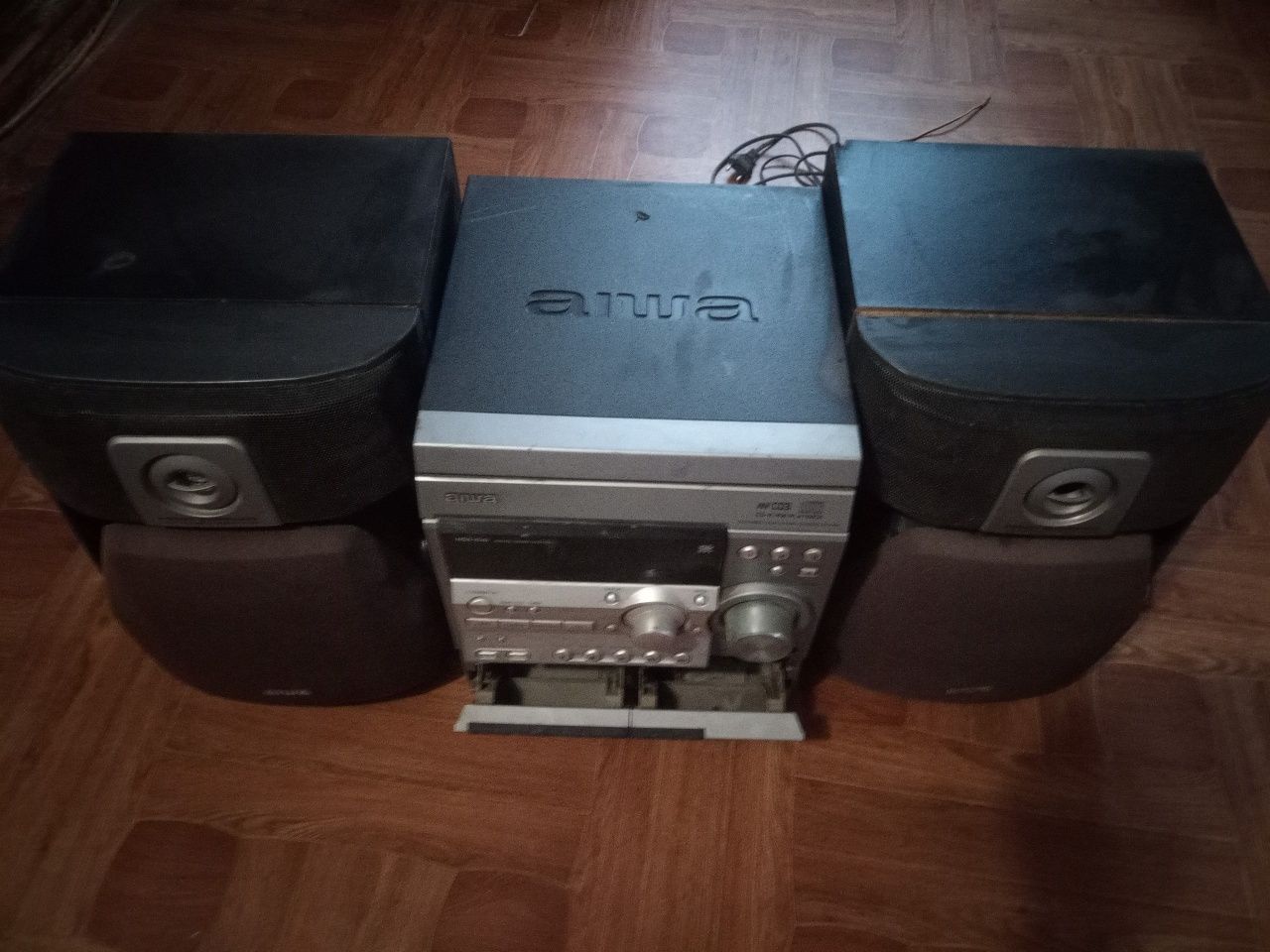 Музыкальный центр AIWA