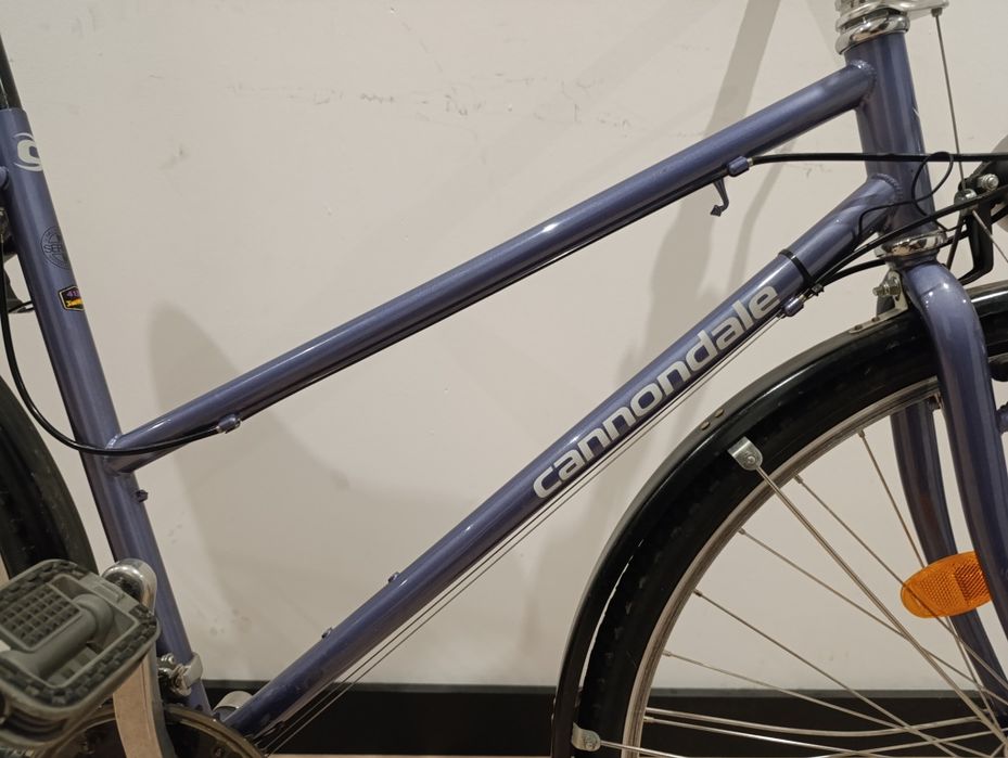 Rower miejski/trekkingowy cannondale 3x7