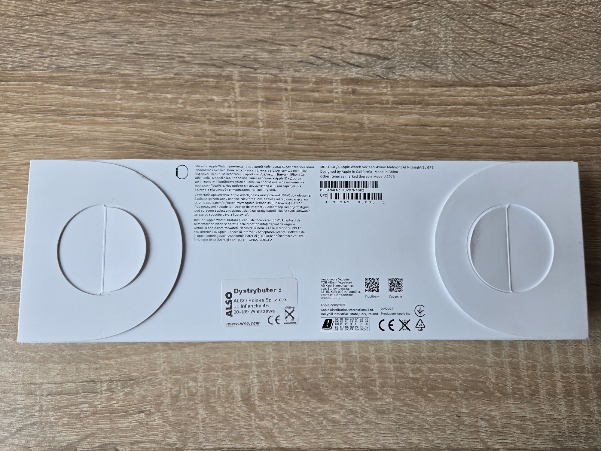 Apple Watch 9 41mm GPS Czarny Sportowy Pasek Granatowy (MR8Y3QP/A)
