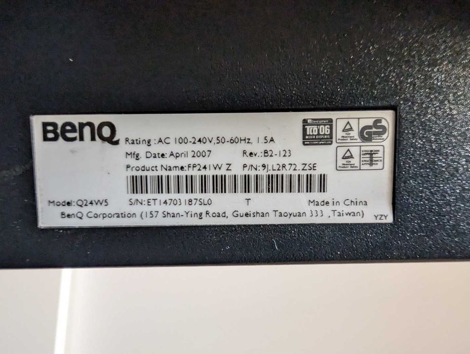 Monitor LCD 24" BenQ FP241W 1920x1200