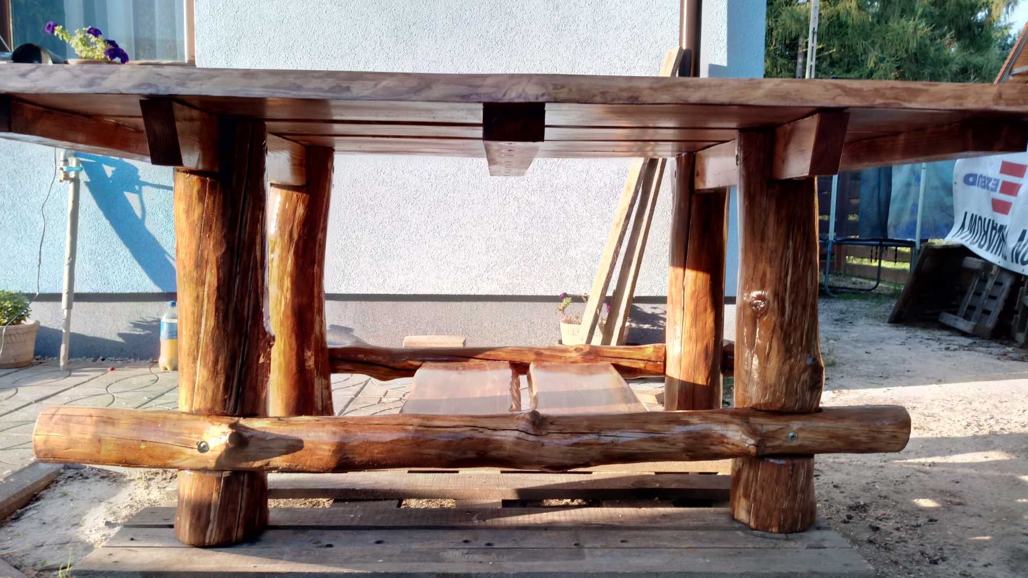 Stół na taras-ogrodowy