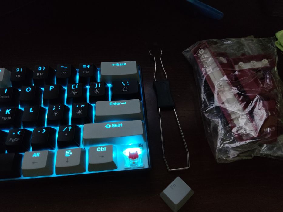 Teclado Mecânico MageGee (red switch)